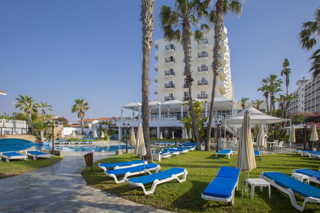 Lordos Beach Hotel&Spa Larnaca Buitenkant foto